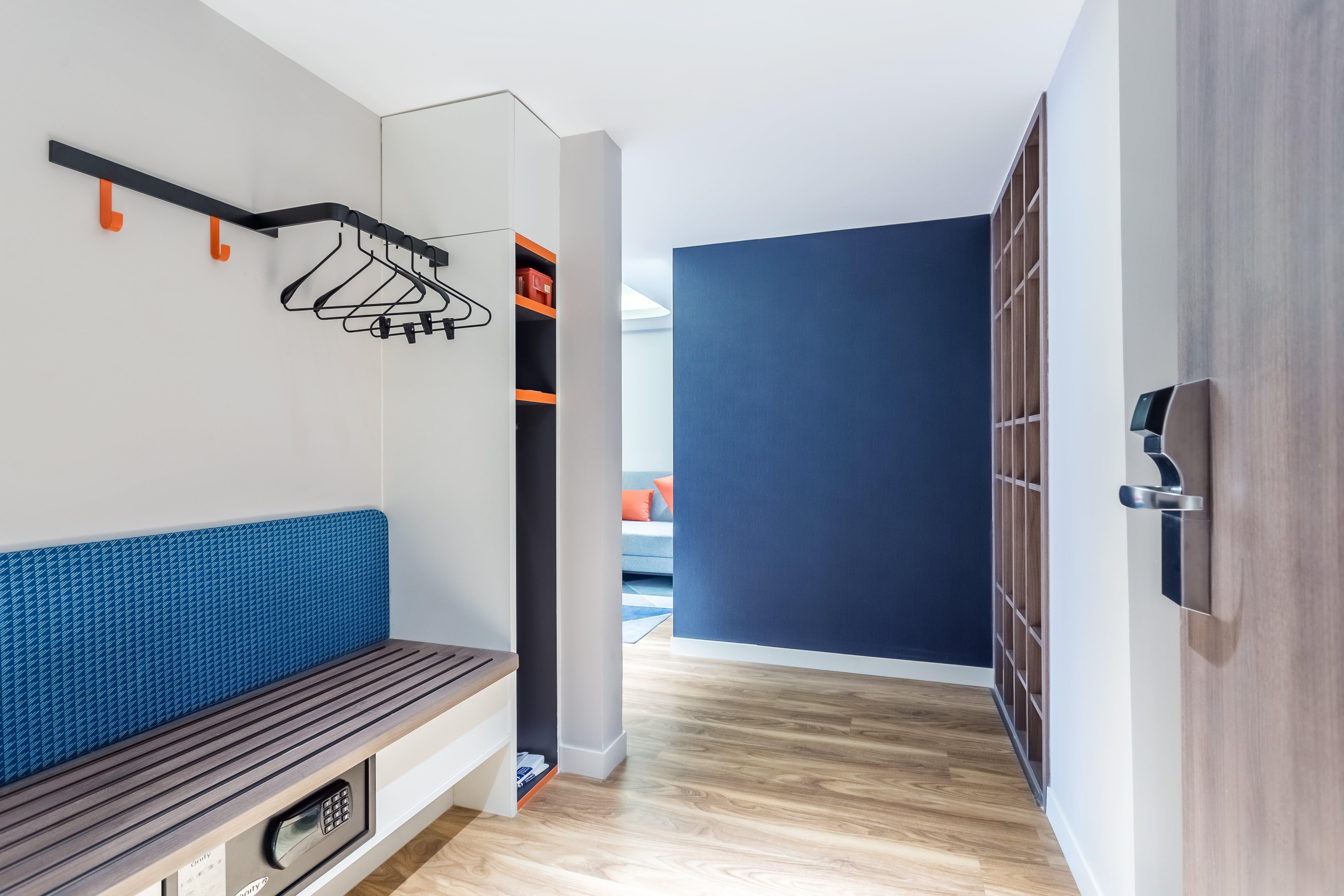 Holiday Inn Express Xi'An Ancient Town West By Ihg Exterior photo