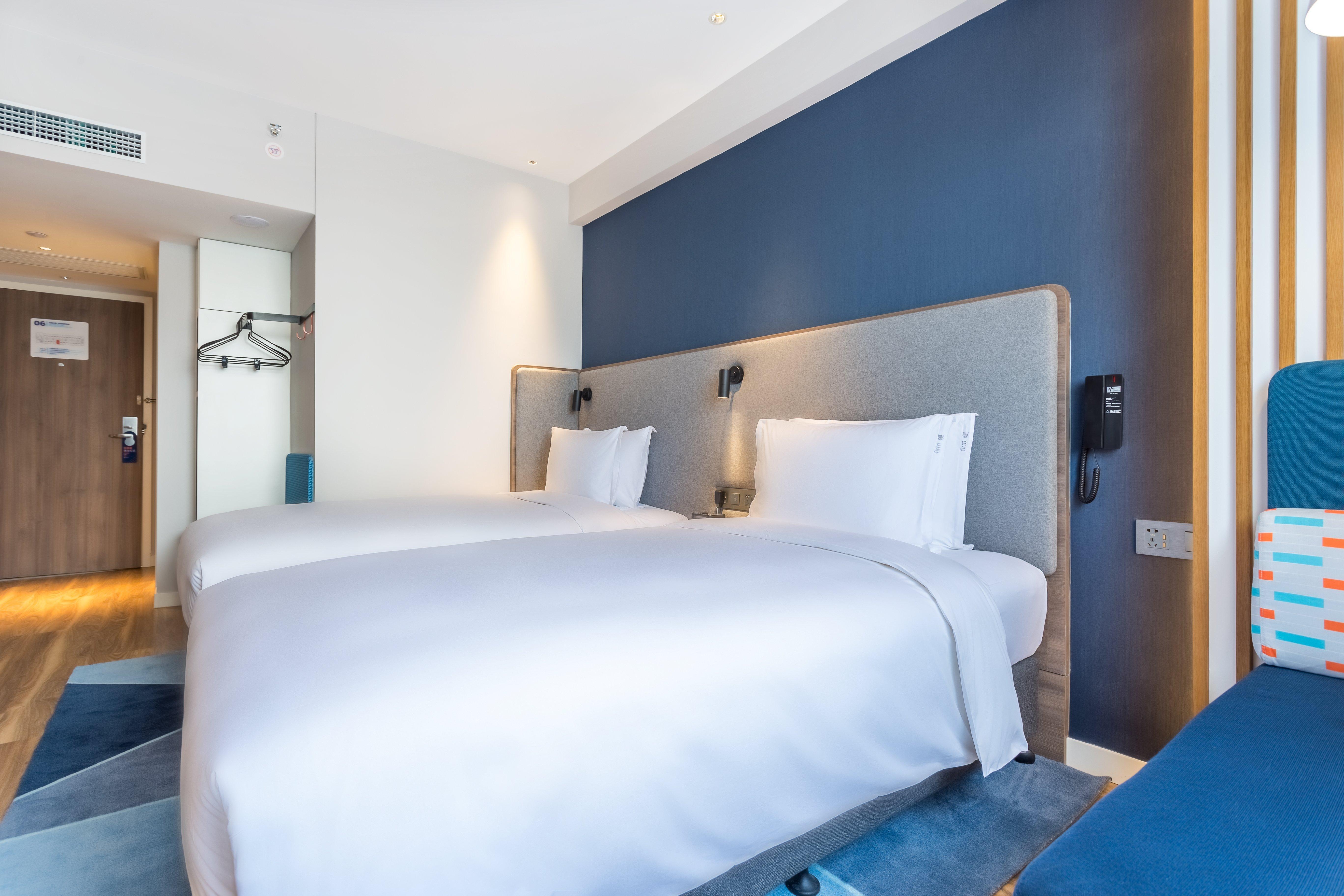 Holiday Inn Express Xi'An Ancient Town West By Ihg Exterior photo