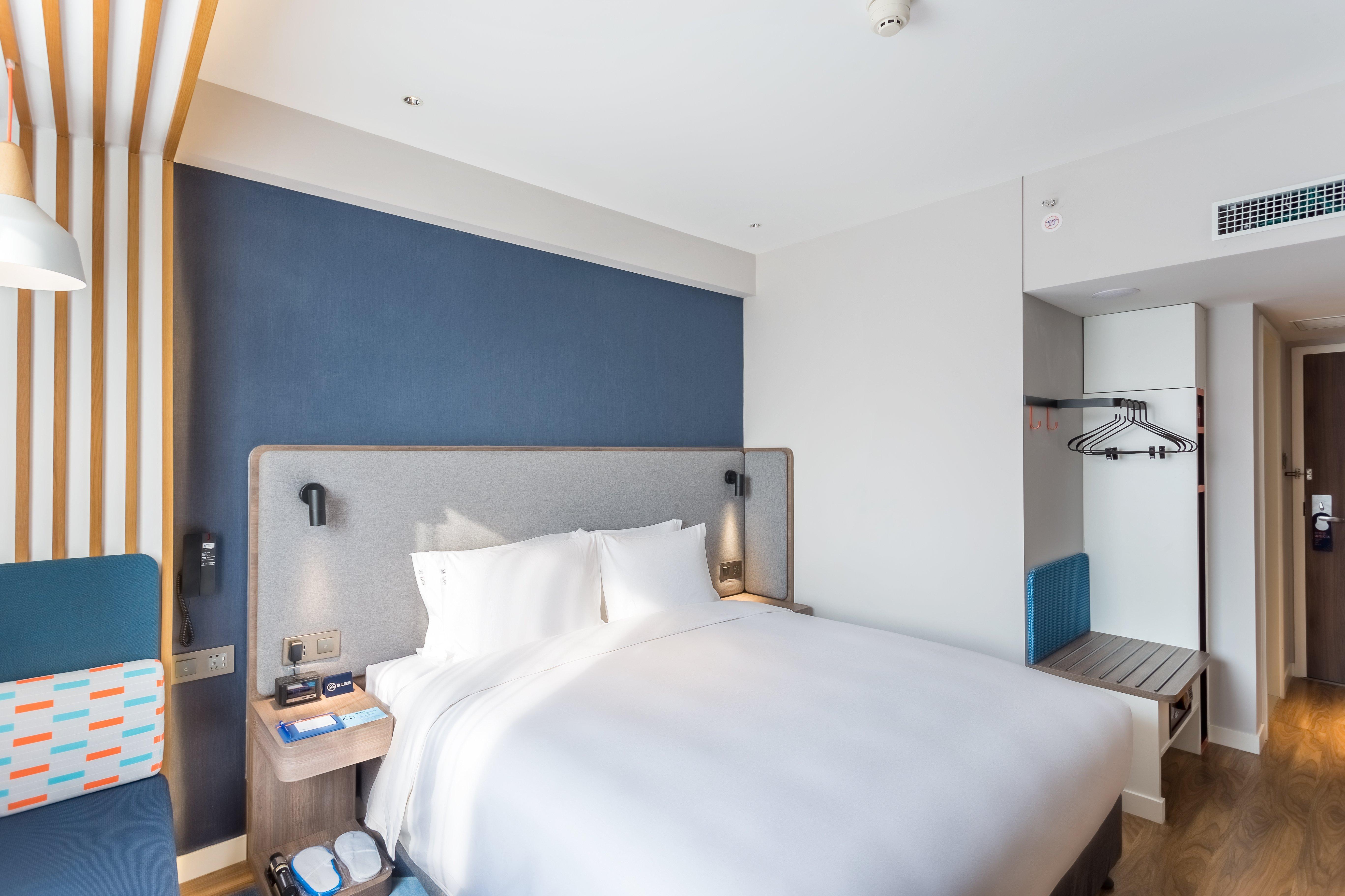 Holiday Inn Express Xi'An Ancient Town West By Ihg Exterior photo