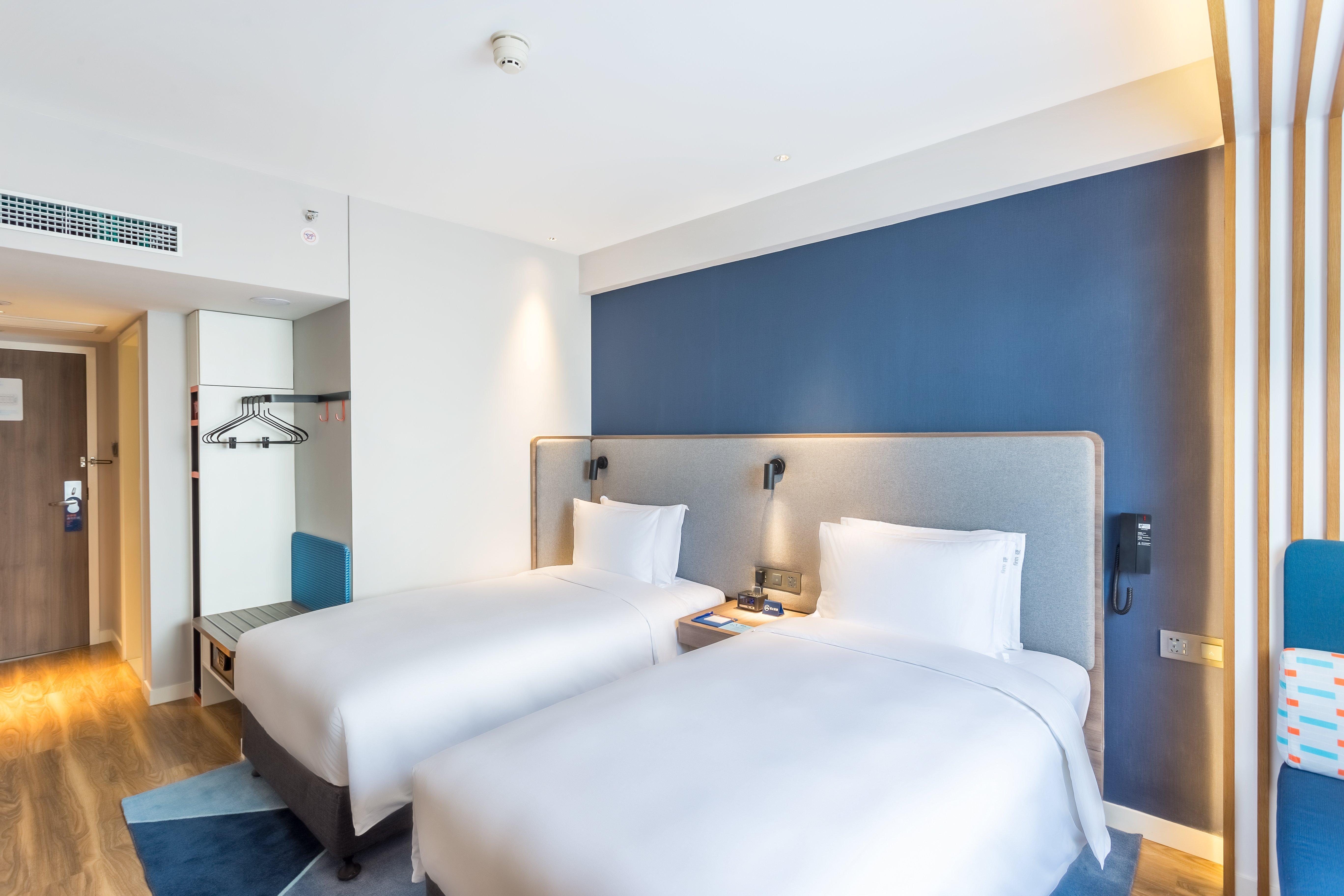 Holiday Inn Express Xi'An Ancient Town West By Ihg Exterior photo