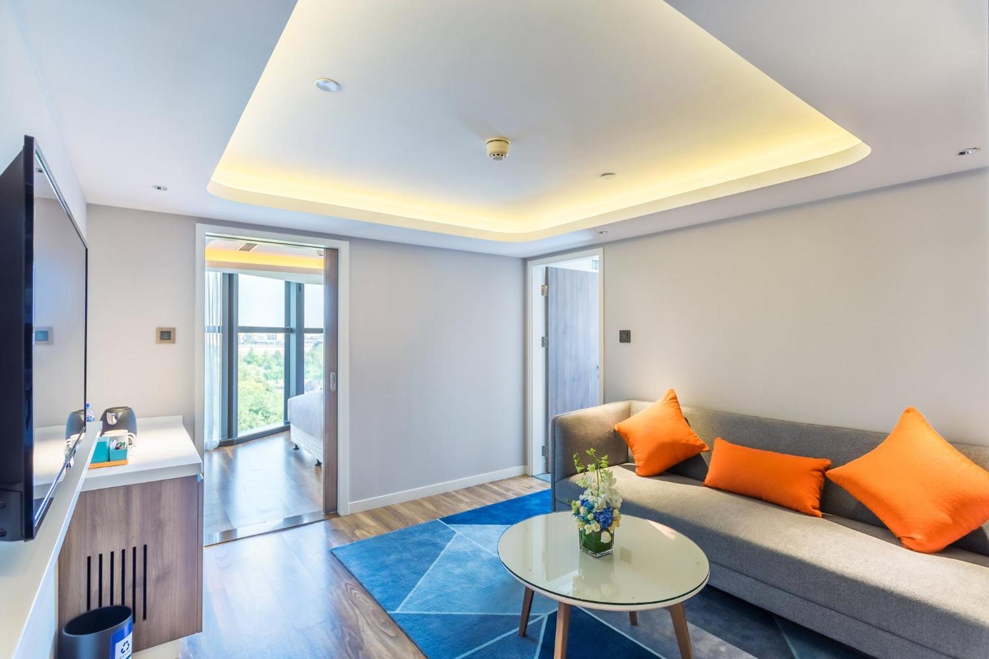 Holiday Inn Express Xi'An Ancient Town West By Ihg Exterior photo